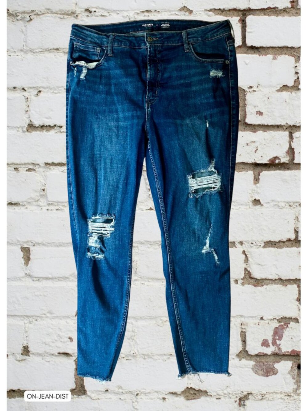 Old Navy 360 Stretch Rockstar Super Skinny Extra High Rise Jeans - Distressed